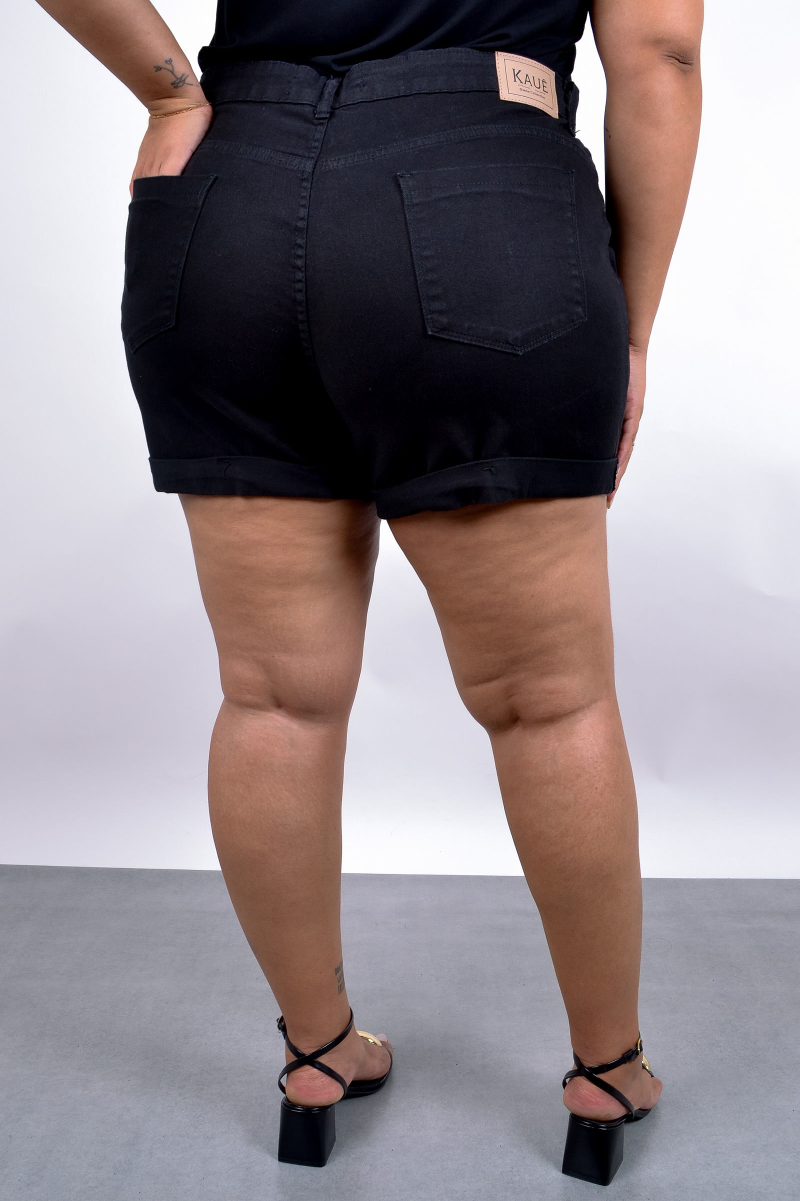 Shorts feminino sarja com elastano barra virada_0026_4.jpg